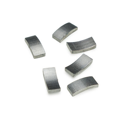 Segmento de broca de núcleo de diamante de alto grau A para ferramentas de perfuração de pedra Forma redonda