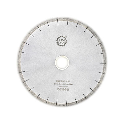 Lâmina de serra de diamante para máquina de corte e bordado de quartzita Lâmina soldada de segmento de 350 mm