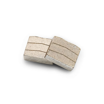 Segmentos de pontas de diamante de várias camadas para corte de blocos de pedra de granito úmido em serras de lâmina múltipla