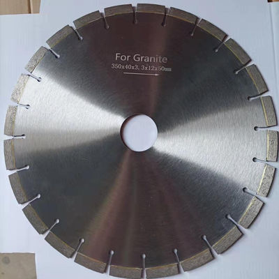 Lâmina de corte de granito de 350 mm de diâmetro 40 mm de forma de segmento para divisão precisa de blocos