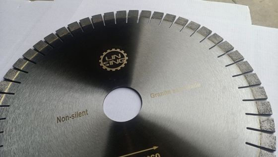 Lâmina de corte de granito de 350 mm de diâmetro 40 mm de forma de segmento para divisão precisa de blocos