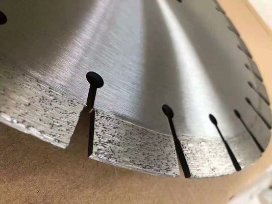 Lâmina de corte de granito de 350 mm de diâmetro 40 mm de forma de segmento para divisão precisa de blocos