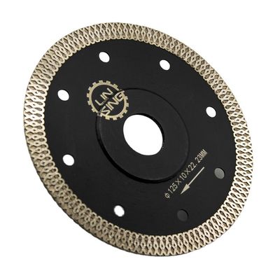140 Dentes Silent Mesh Diamond circular Saw Blade para corte de cerâmica / porcelana / Dekton