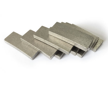 Segmento de lâmina de serra de diamante de 350 mm para design em forma de ventoinha de arenito e cor dourada