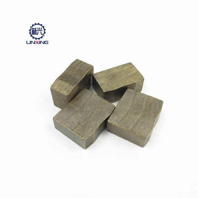 Segmentos de diamante para corte de arenito matéria-prima pó de diamante metálico garantida