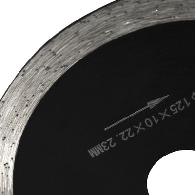 Tipo de processo Disco de corte de diamante de polipropileno de 105-230 mm soldado a laser para corte a seco