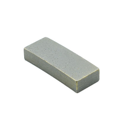 40*7*15 Segmento de moagem de diamantes em cores de imagem para corte de concreto de mármore de granito