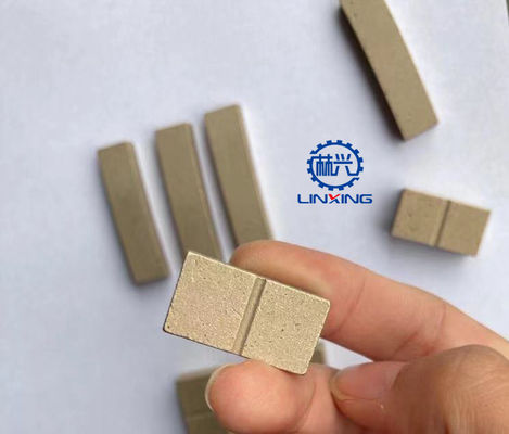 Segmentos de mármore de tamanho personalizado 1200mm 24*8*13 mm para corte de mármore duro no Paquistão