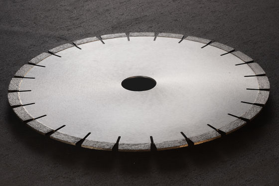 Blade de serra de diamante profissional de 16 polegadas de grau industrial para corte de mármore e granito