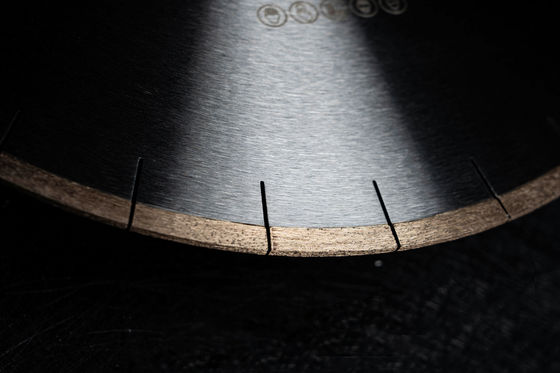 Blade de serra de diamante profissional de 16 polegadas de grau industrial para corte de mármore e granito