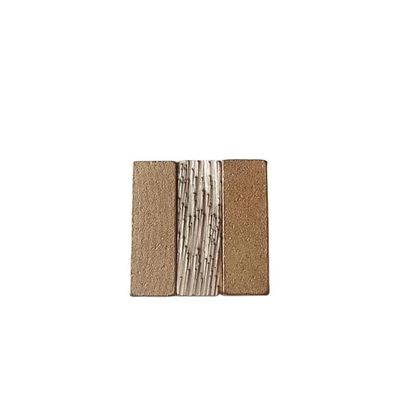 Flat Shape Indonesia Sandstone Segment 24*9*15mm Single Disc Sandstone Cutter Tips Segmento de camada de sanduíche