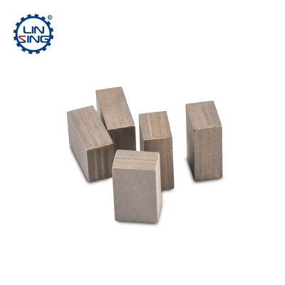 Suporte personalizado OBM Diamond Segment 24*10*15mm para 1600mm Saw Blade na Indonésia
