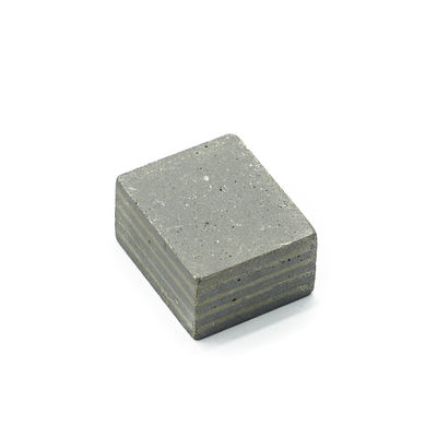 24*12,5*20mm Segmento de diamante de forma plana para ferramentas de moagem de lâminas de pedra supermacias