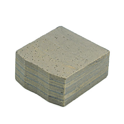 Segmentos de diamante de tipo M personalizados 24*11.6/12.4*20mm para corte de blocos de granito