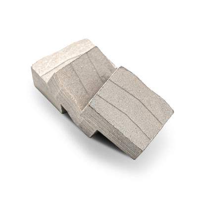 17 anos de experiência em segmento de diamante de granito de 7,2 mm para corte de blocos de pedra