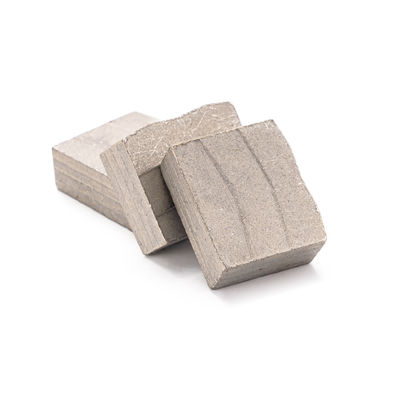 17 anos de experiência em segmento de diamante de granito de 7,2 mm para corte de blocos de pedra