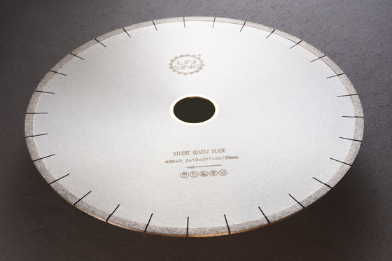 Lâmina de serra de diamante para máquina de corte e bordado de quartzita Lâmina soldada de segmento de 350 mm
