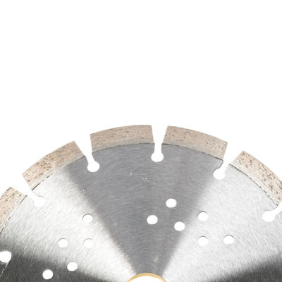 1.4-2.2mm Espessura da lâmina Soldada a laser Lâmina de serra de diamante para corte de concreto de pedra