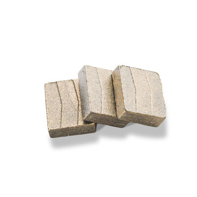 Segmentos de pontas de diamante de várias camadas para corte de blocos de pedra de granito úmido em serras de lâmina múltipla