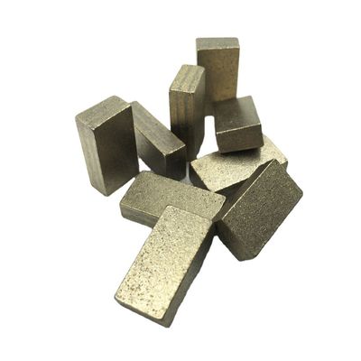 Fabricantes e fornecedores de lâmina de segmento de diamante de ferramenta múltipla personalizada com suporte ODM