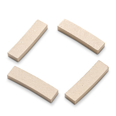 Segmento de diamantes úmidos para ferramentas de corte de blocos e lajes de mármore de pedra lava indonésia