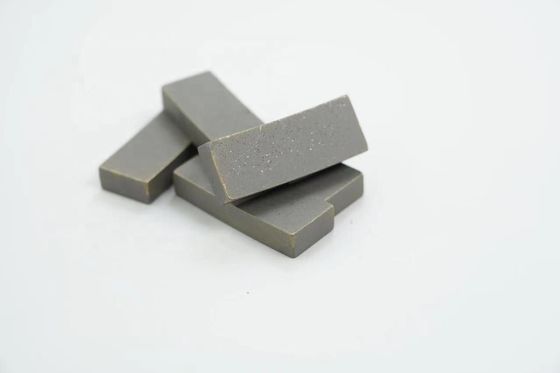 Suporte OEM Segmento de diamantes de 350 mm para ferramentas de corte de diamantes de pedra basáltica na Indonésia