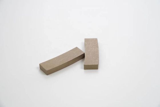 Segmentos de corte de mármore com pó de cobre