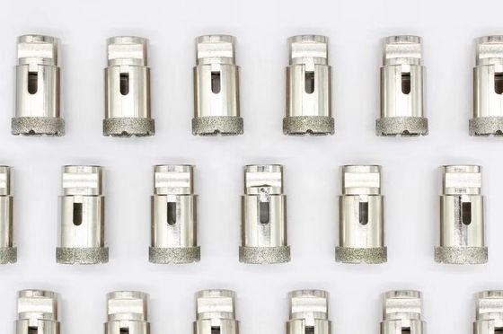 Finalização simples D60mm Vacuum Brazed Core Bit para perfuração precisa e em materiais duros