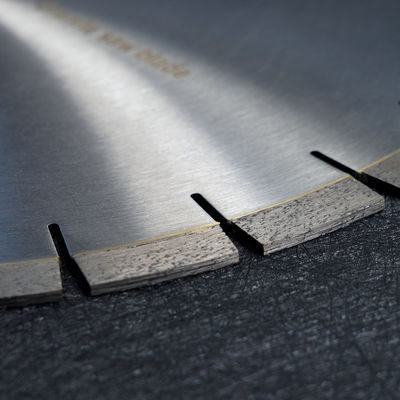 Soldadura de alta frequência 350MM lâmina de serra de diamante para cortar granito na máquina de serra de ponte