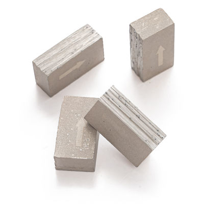 Forma de sanduíche de ventilador D300-3500 Segmentos de diamante para corte de mármore 24*8*13mm lâmina única
