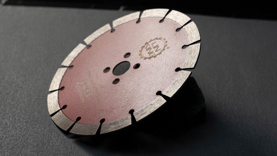 D105-D230 Discos de corte a seco de diamantes com boa nitidez e vida útil prolongada