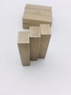 Segmentos de diamante de grau A para corte de mármore, desempenho estável e boa nitidez