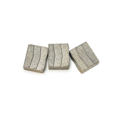 Segmentos de diamantes de pó metálico para ferramentas de corte de pedra sinterizada de alto custo e alto desempenho