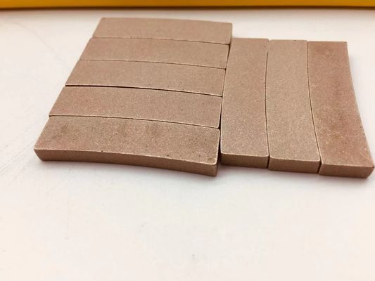 Forma de arco Diamante Chapa de telha de serradura de lâmina de corte rápido e longa vida útil para cortar telhas