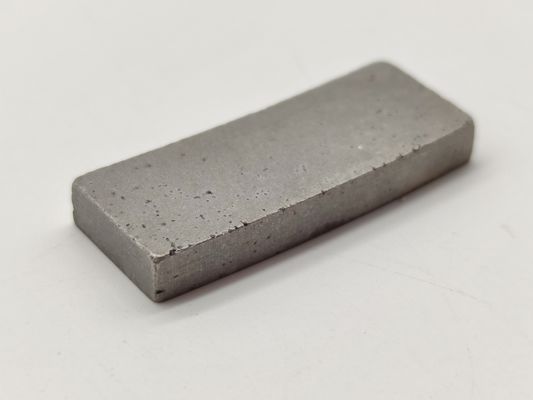 Segmento de Diamante de Tipo de múltiplas camadas para corte de basalto na Indonésia 450 mm 1200 mm 1600 mm
