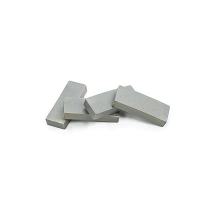 40*7*15MM Segmento de diamante para máquina de soldadura de lâmina de serra de diamante com solda de alta frequência