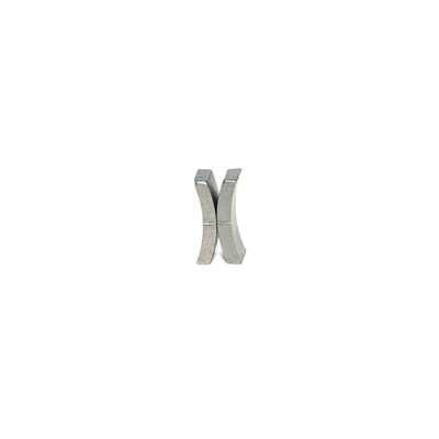 Segmentos de diamante de longa duração com forma de segmento de camada para a construção de brocas de núcleo