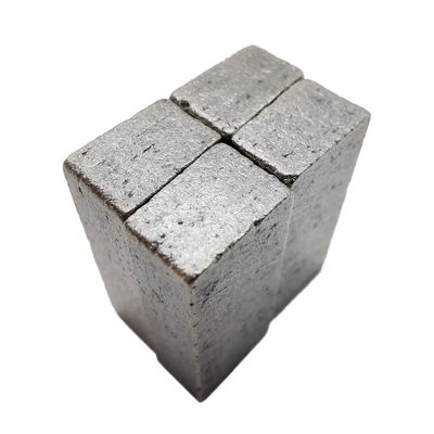 Segmento de corte de diamantes para granito duro médio, tamanho da ponta 20*4,8/5,4*8mm A.A.-B. Grau B