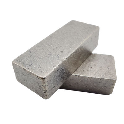 Segmento de corte de diamantes para granito duro médio, tamanho da ponta 20*4,8/5,4*8mm A.A.-B. Grau B
